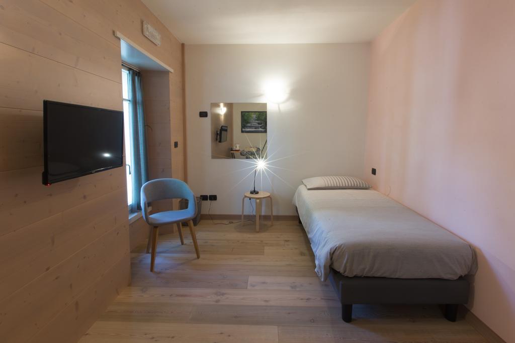 Marzia Rooms Борміо Екстер'єр фото